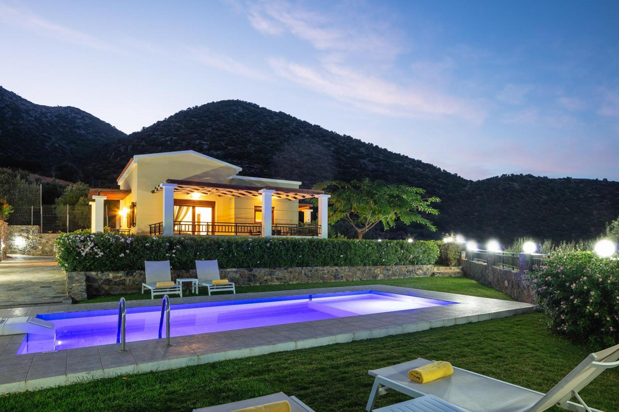 Real Dream Villas, Cretan Gems With Seaviews, By Thinkvilla Bali  المظهر الخارجي الصورة