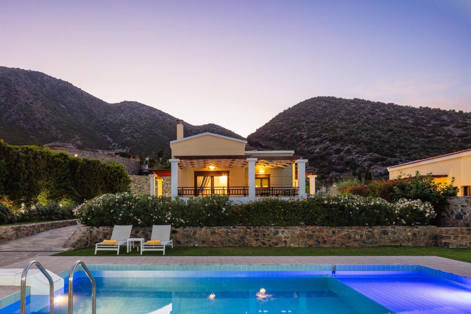 Real Dream Villas, Cretan Gems With Seaviews, By Thinkvilla Bali  المظهر الخارجي الصورة